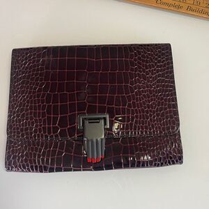 Opening Ceremony Womens Matte Red Croc Embossed Patent Nokki Hand Clasp Clutch B